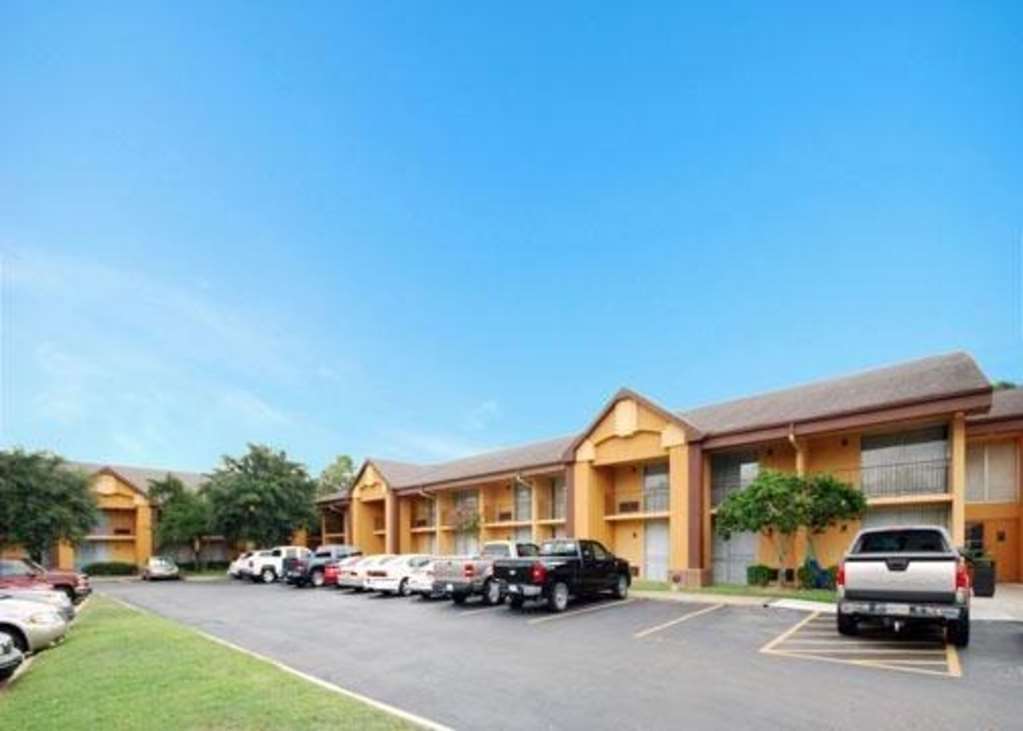 Quality Inn & Suites Nrg Park - Medical Center Houston Esterno foto