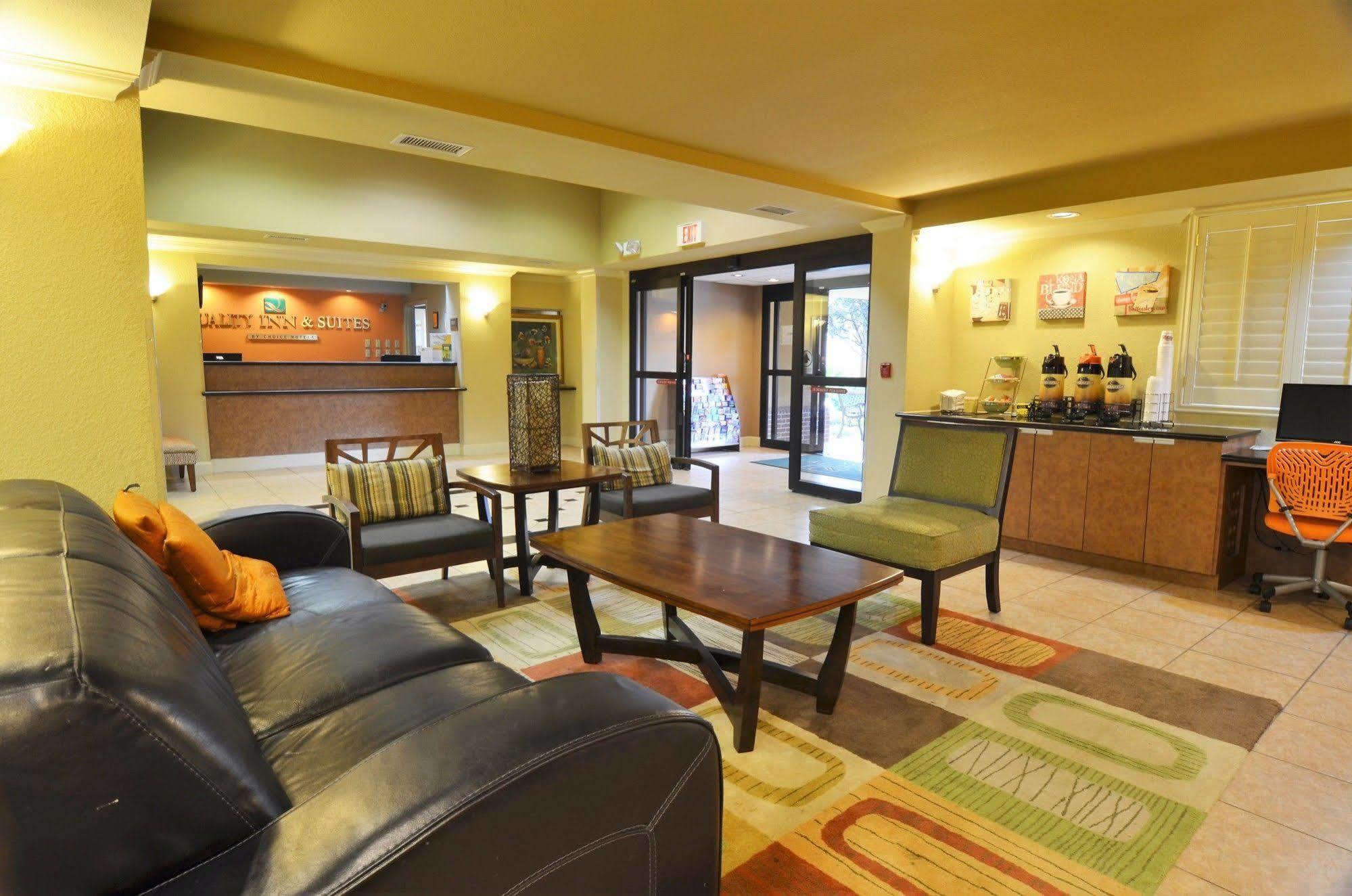 Quality Inn & Suites Nrg Park - Medical Center Houston Esterno foto